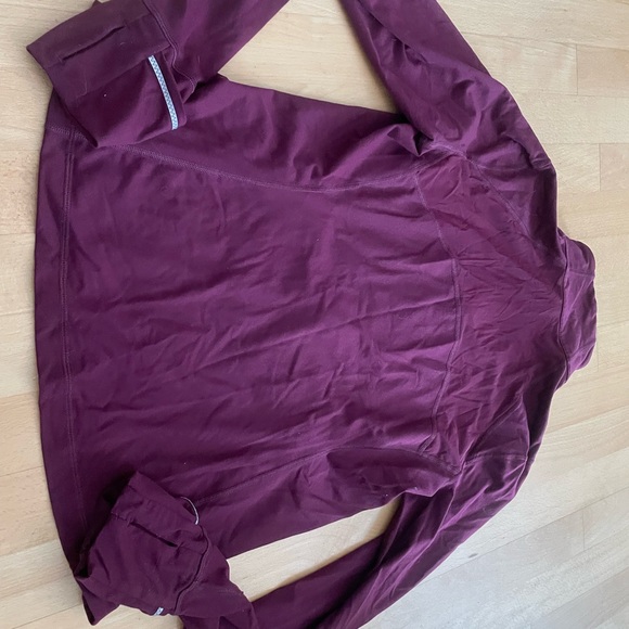 Used Victoria secret size large purple work out jacket - Picture 13 of 16